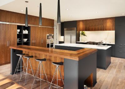Transitional kitchen design Dubai